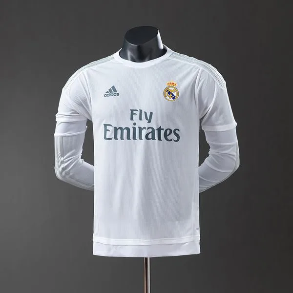 Camiseta de fútbol Real Madrid 2015/16 LOCAL MANGA LARGA VERSION JUGADOR